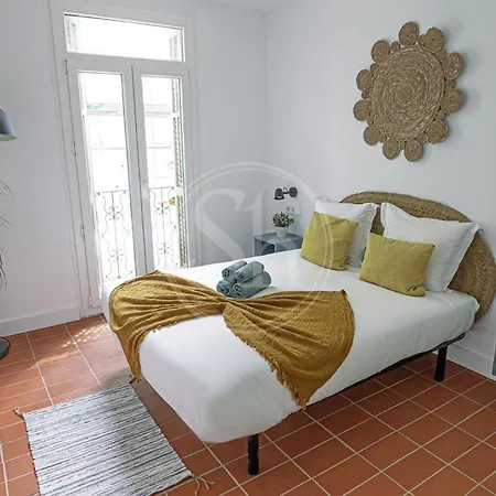 Maravilloso Apartamento En Poble Sec Barcelona Exterior foto